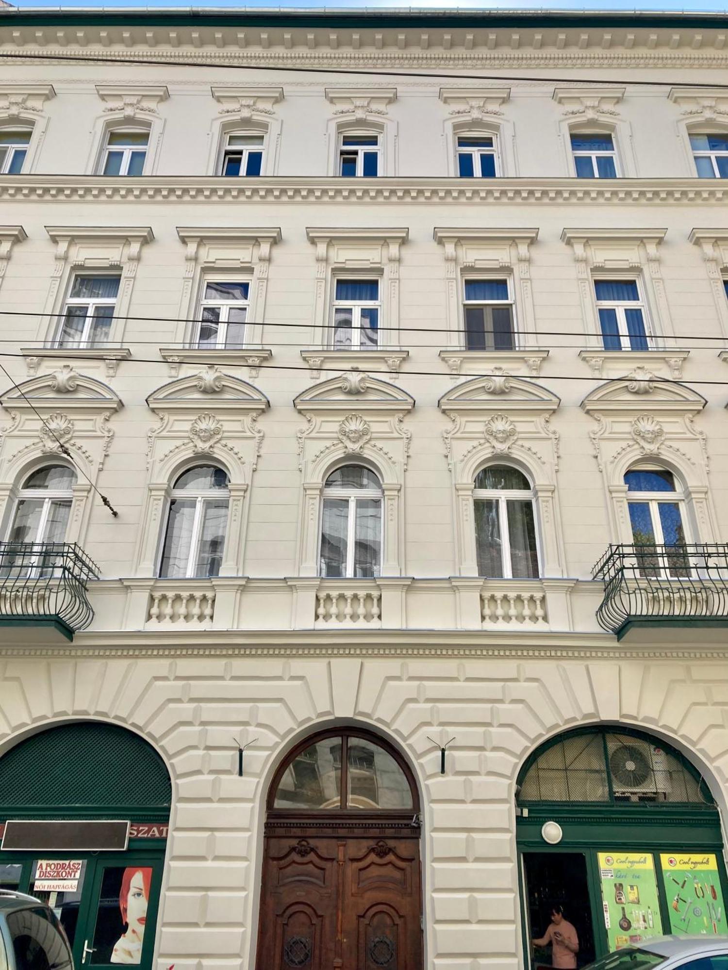 Trendy & Cozy Apartment At Heroes' Square Budapest Esterno foto